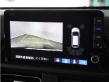 ◆リアワイドカメラシステム◆3種類の表示で後方確認をサポート♪セレクトレバーを「R」の位置に入れるとカメラ画像に切り替え。ノーマルビューでは従来のリアカメラと同様の標準的なビューで表示します!