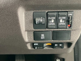 【VSA】車の横滑りを制御し、『走る・曲がる・止まる』の全領域で車の安全性を確保するシステムです!その他、安全装備もバッチリです!
