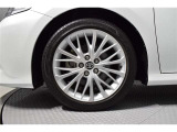 トヨタ認定中古車保証付!(1年間、距離無制限 HV車はHV保証付) 別途延長保証もご用意しております♪ ぜひ現車を確認にご来店ください