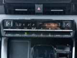 【 オートエアコン 】車内温度を感知して自動で温度調整をしてくれるのでいつでも快適な車内空間を創り上げます!