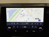 G-Link契約でご利用いただけるセンター通信型のナビ機能「コネクティッドナビ」を装備。従来のナビゲーションよりもリアルタイムな情報提供を可能にしました。