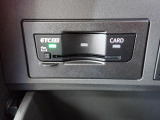 グローブBOX内にビルトインタイプETC(DSRC)を装備!!