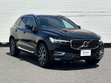 北欧流のラグジュアリーを体現したXC60。伝統的なスカンジナビアン・デザインを継承しながら、躍動感にあふれ優雅な雰囲気を身にまとう、新しい潮流を具現化したスタイリングです。