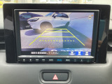 バックモニター付きで、車庫入れも安心です。