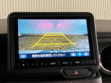 【リアカメラ】運転が苦手な方も車庫入れラクラクです!ギアをリバースに入れれば自動的にモニターが切り換わりますので、面倒な操作は不要です♪狭い駐車場もお車を傷つけず安心です
