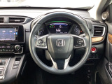 視認性の良いメーターで、運転中も情報がひと目で確認できて安心。見やすさにこだわったデザインで、毎日のドライブがもっと快適に