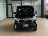 国家資格を持つホンダ整備士により点検整備、納車準備を行います。