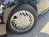 万一の衝突に備えて、いつでも安心して運転できるようエアバックシステムなどの安全装備を標準搭載!!