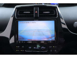 バックカメラが付いているので後方確認が非常にしやすいです。今や運転初心者も熟練者も必須装備!ついていて損はないですね♪