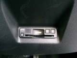 ETC付。高速道路の料金所はキャッシュレスで通過です。サービスエリア等にあるスマートインターの出入りも利用可能でとっても便利。ご納車後すぐにお使い頂けるようセットアップしてのお渡しとなります。