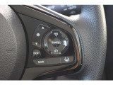 安全運転支援システムHonda SENSINGを搭載。衝突軽減ブレーキや、誤発進抑制機能、アダプティブクルーズコントロール、車線維持など複数の先進技術で安心・快適なドライブをサポートします。