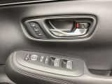 運転席ドア操作部の画像です。