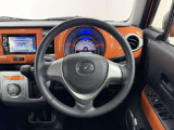 【展示車の状態】展示車は全て、マツダ車のエキスパートが、基本性能に関わる箇所を徹底的に点検。外装や室内に関しても、細部にいたるまで、しっかり清掃・洗浄を実施しています。