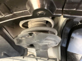 お車を安心してお乗りいただく為には、足回りの定期点検が欠かせません。サービスサポート(有償保証)では無料点検もご提供しており、安心のカーライフをお過ごしいただけるサポート体制が整っています。