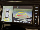 バックモニター付なので後退時に後方が見えるので安心。 車は構造上、死角がたくさんなので万が一を考えると必須ですね。 あくまで補助の為の装備、バックは目視で確認する事が重要ですよ。