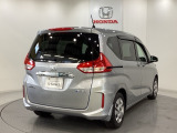 【Honda認定中古車 U-Select】 は3つの安心をお約束します。 1 Hondaのプロが整備した安心。 2 第三者機関がチェックした安心。 3 購入後もHondaが保証する安心。