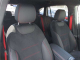 車輛に関するオプション装備、価格等ご不明な点などはお気軽にお問合せ下さい。また、総支払額の表示は一般的な販売諸条件の諸費用で計算しています。詳細な諸費用等はスタッフまでお見積り依頼をお願致します。