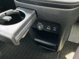 この度は、当店のお車をご覧いただきまして誠にありがとうございます。お気軽にお問い合わせください。
