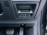 ETCが装着されています。再セットアップ後高速道路の料金所をノンストップで通過できて大変便利です。