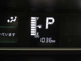 たとえばダイハツのお店にある、たくさんのスマアシ搭載車は、正常に作動する事をしっかり確認します。