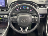 【ステアリングスイッチ】運転中、前方から目線をそらすことなく、オーディオ等の操作が可能な便利機能!安心&快適なドライブを演出してくれます♪