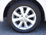【タイヤ】 【純正14インチアルミホイール】《155/65R14》専用のアルミなのでお車のイメージぴったりですね!