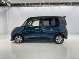 両側パワースライドドア付きだから、狭い駐車スペースなどでの 乗り降りラクラク!小さなお子さまのいるご家庭には嬉しい装備。