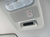 SOSコール 走行中の緊急時(病気や事故、あおり運転など)にボタンひとつでオペレーターに接続!救急や警察への連絡をサポートいたします。※使用にはお申し込みが必要です、詳しくはスタッフまで