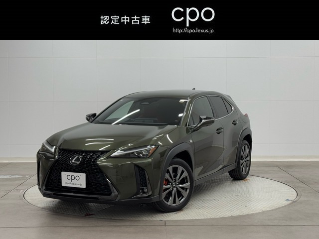 UX 300h Fスポーツ 4WD 