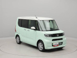 愛知ダイハツのお店では、ダイハツ車を知り尽くしたプロフェッショナルなサービススタッフが、専用の診断機器を使って各システムを点検しております。