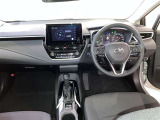 見通しのよいすっきりとした視界で、誰でも運転しやすいです。運転のしやすさは疲れにくさにも繋がりますよ♪