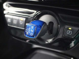 運転席廻りです。