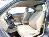 清潔で広々した座席です!是非、現車を見て体感してみてください。