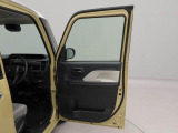 中古車は一物一価、同じようなお車でも、整備状況、外内装の状態など様々です。