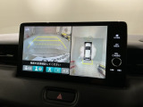 全方位モニターがついています! 車の周囲を360&deg;安全確認できるので、普段の駐車はもちろんの事、縦列駐車や幅寄せの際にも活躍してくれますよ。