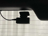 後方ドライブレコーダー装備!追突事故やあおり運転といった後方からのトラブルへの備えとなり、いざと言う時の強い味方です♪