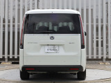 当店は、『安心して選べる中古車を。乗ってからも、安心が続く中古車を。』モットーにHONDA認定中古車を販売させていただいております。