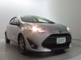 夜道も明るく照らすハロゲンヘッドライトです。