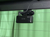 【後方カメラ】もしものときのあおり運転の対策や事故の記録を行ってくれます。