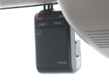 ◆ドライブレコーダー◆映像・音声などを記録する自動車用の装置です。 もしもの事故の際の記録はもちろん、旅行の際の思い出としてドライブの映像を楽しむことができます。