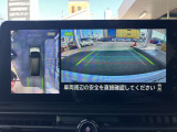 上から丸見えアラウンドビューモニターで車庫入れも安心楽々です!夜間でも綺麗に映ります。