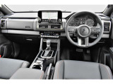 トライトン 2.4 GSR ディーゼル 4WD 