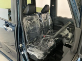 【運転席・助手席】内装ルームクリーニング済みです。しっかり綺麗にしていますので、是非、お確かめください。車に自信があるからこそ、是非一度ご来店頂き内外装も見てもらえると幸いです。
