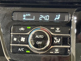 車内空調は&rdquo;AUTOエアコン&rdquo;にお任せ。運転に集中出来ますよ!