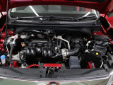 【エンジンルーム】Hondaならではの走り、i-VTECエンジン!街中や坂道での加速や高速道路での力強さが特徴です♪