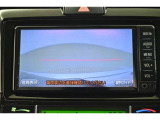 バックガイドモニターで、後方を確認しながら安心して駐車することができます。運転初心者も熟練者も必須の機能ですよ!
