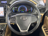 【純正革巻きステアリング】上質な革を使用することで、手にしっかり馴染みとても運転しやすいハンドルです♪