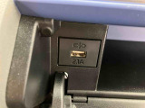 3.「認定中古車カルテ」は、走行距離や修復歴に加えてキズ・凹みの有無・状態や消耗品の交換、過去の整備状況がわかります。