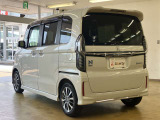 ■□■□■ アフターサービスも安心!! 自社整備工場・自社鈑金工場・積載車を完備しておりますので、お客様のご購入後も手厚くサポートいたします!! ■□■□■