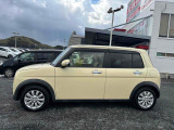 この度は当店のお車をご覧になっていただき、誠にありがとうございます。ぜひじっくりとご検討下さい。気軽にお問合せ・お見積りお待ちしております。